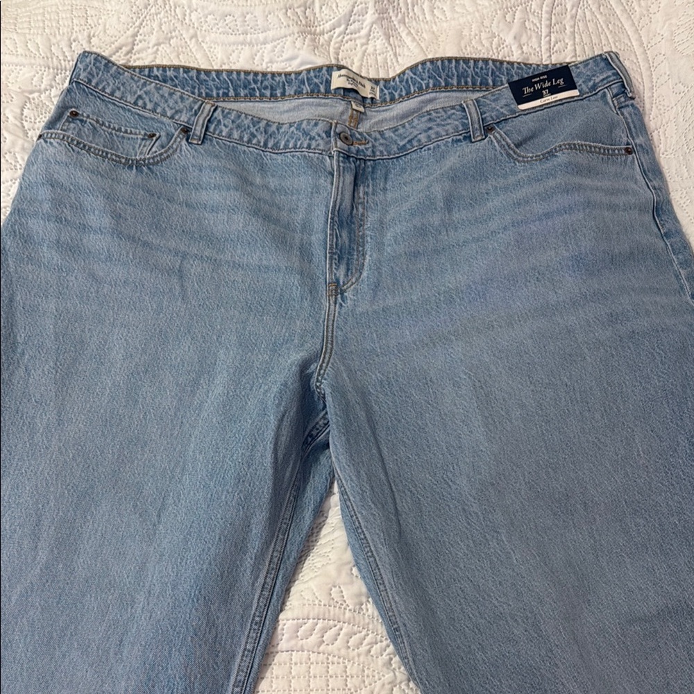 Light Blue Women’s Jeans -